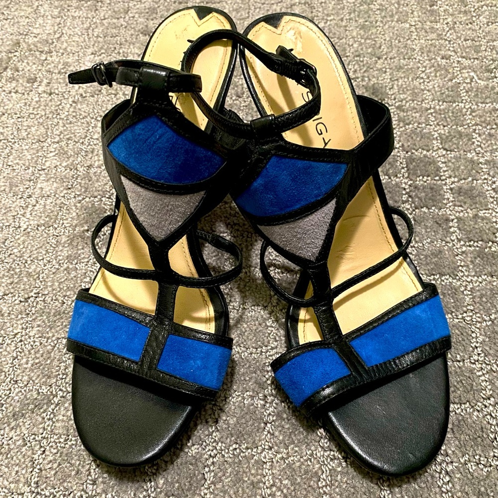 👠Vía Spiga Tri Color Suede  Heels Runs like Size 8!